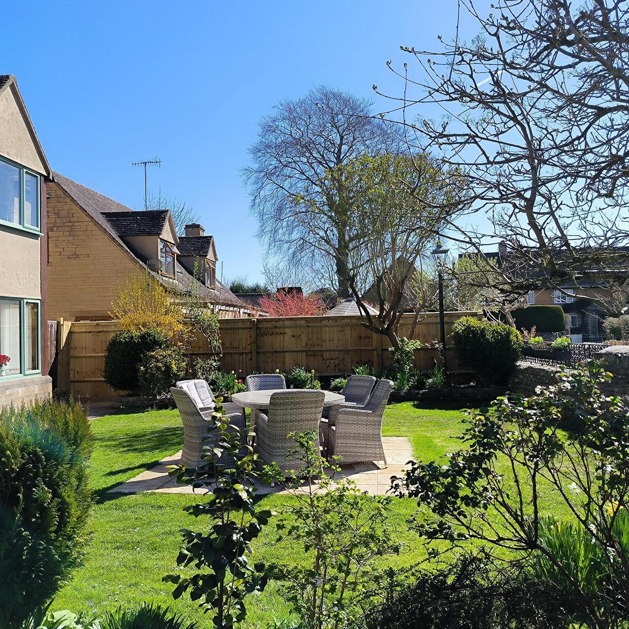Meadow Rise Guest House Bourton-on-the-Water Exterior foto